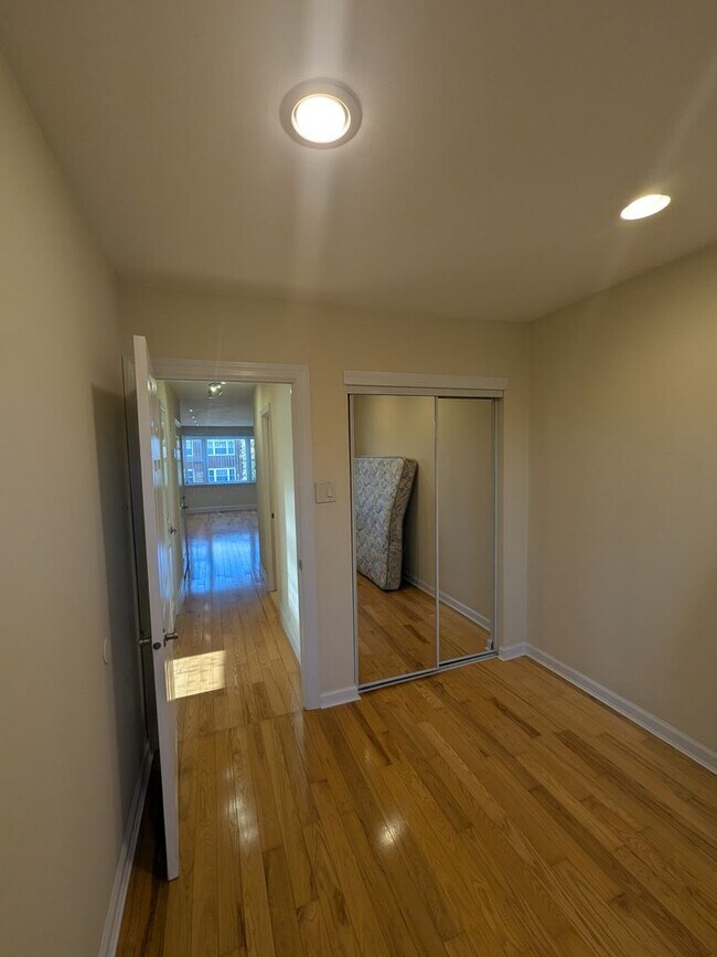 Photo - 125 Lockart Plaza Unit 2nd Floor