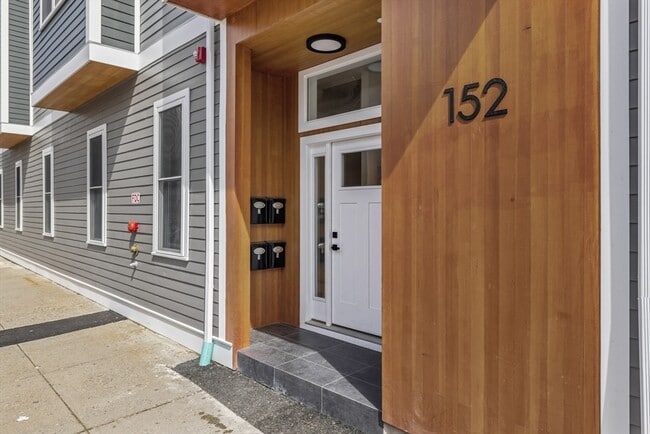 Photo - 152 Marion St Unidad 5