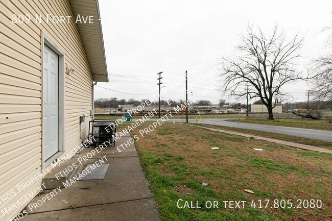 Photo - 809 N Fort Ave