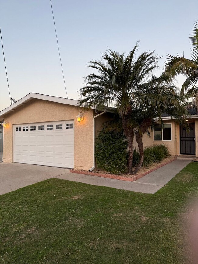 Building Photo - Beautiful Clairemont Cul-de-sac Home