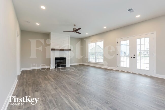 Photo - 516 Dexter Dr