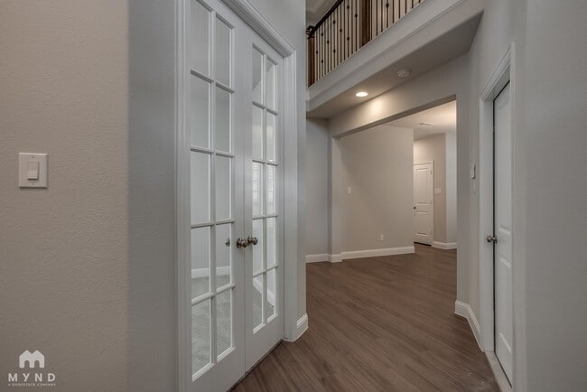 Photo - 3113 Damsel Sauvage Ln