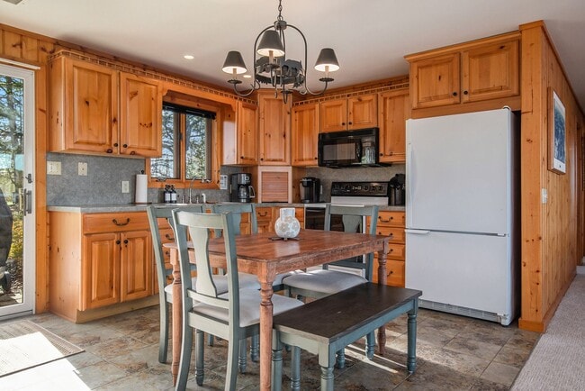 Photo - Fully Furnished Lakefront Home on Intermediate Lake – Available October 1, 2026 through May 27, 2027