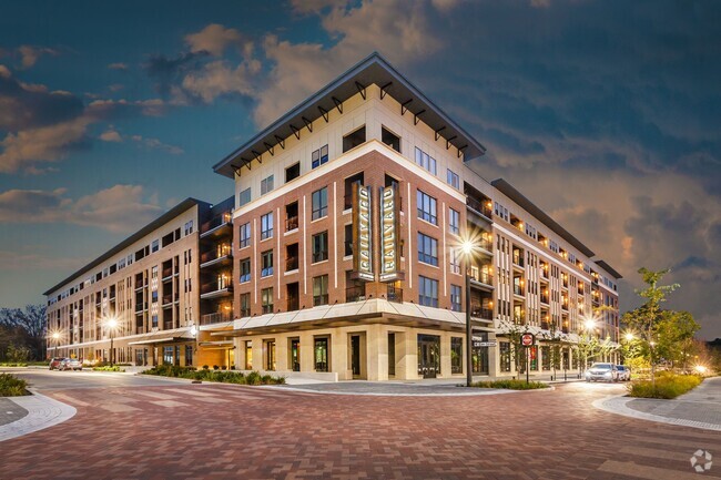 Building Photo - The Railyard at Midtown Rental