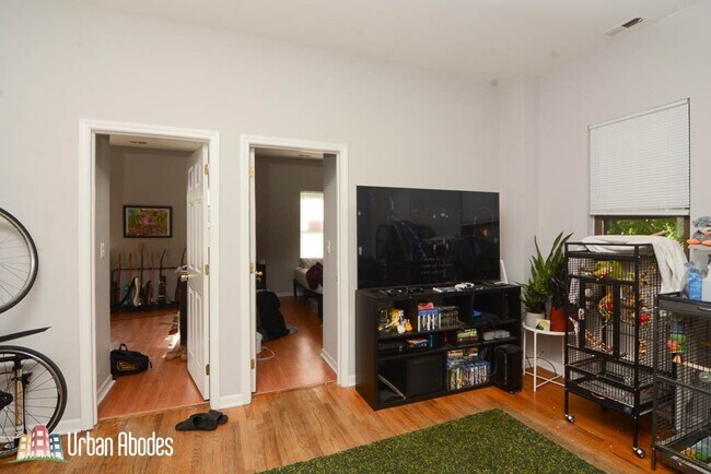 Photo - 456 N Paulina St Unidad G08C