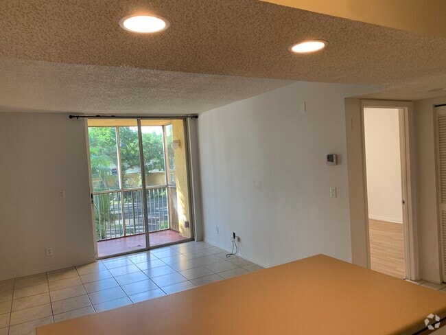 Building Photo - 3985 W McNab Rd Unit A204 Rental