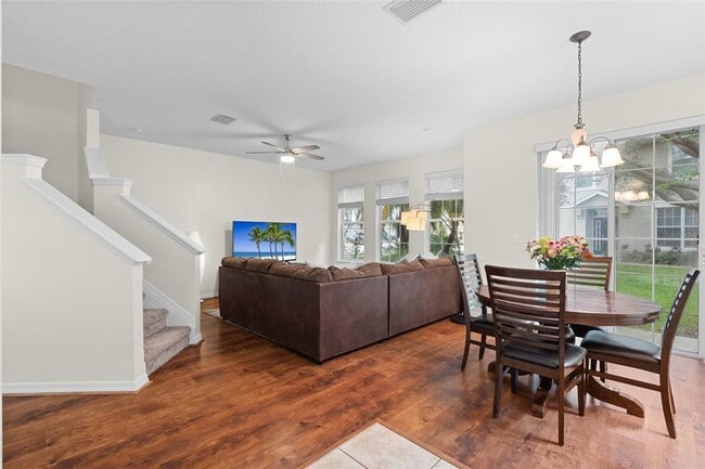 Photo - 6714 Breezy Palm Dr