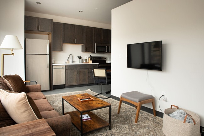 Photo - 333 W State St Unit SI ID1379055P