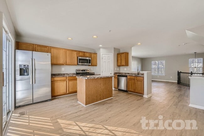 Photo - 4112 Brown Bark Cir