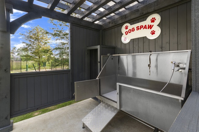 Photo - The Towers Woodland