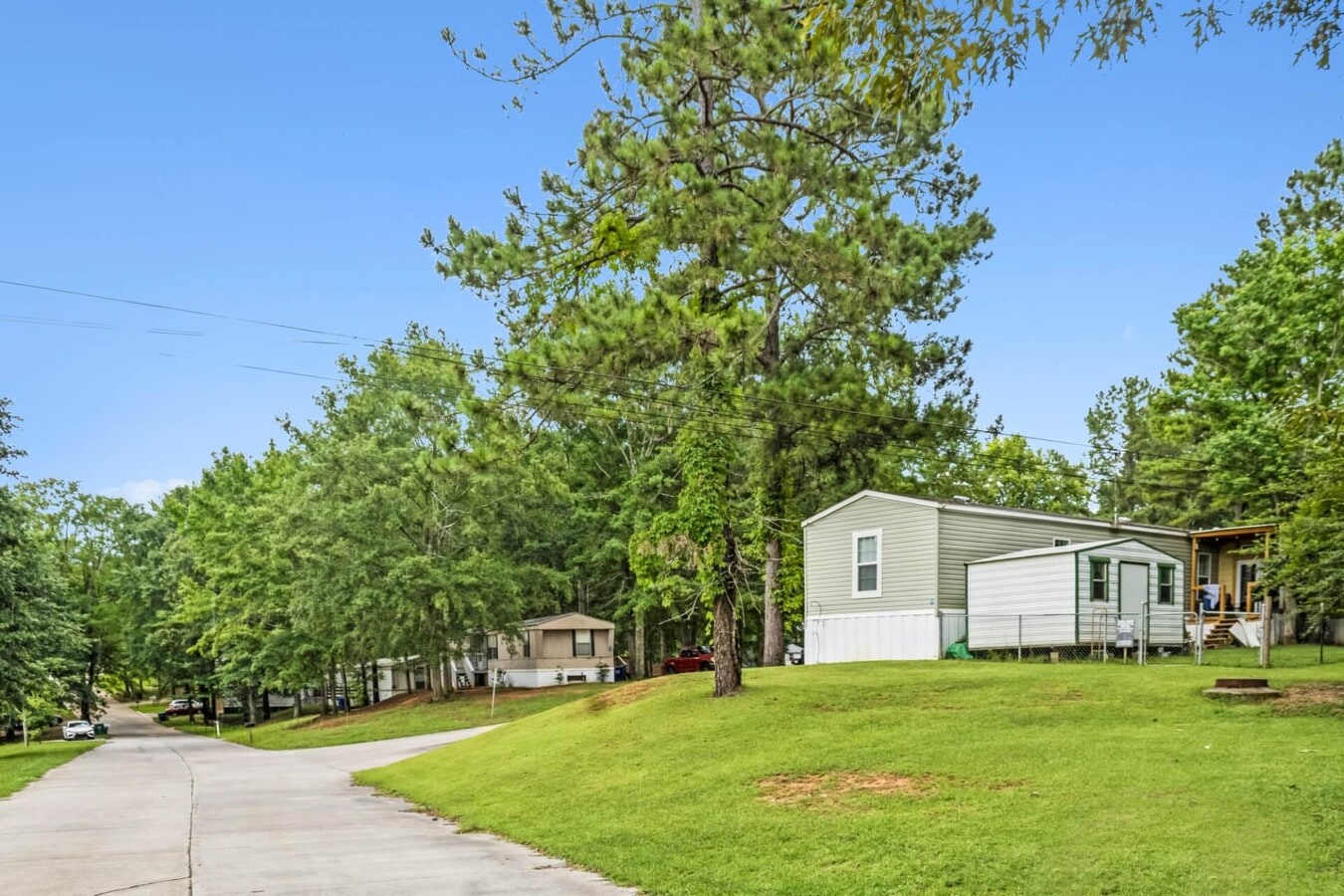 Forest Acres - Forest Acres Apartments