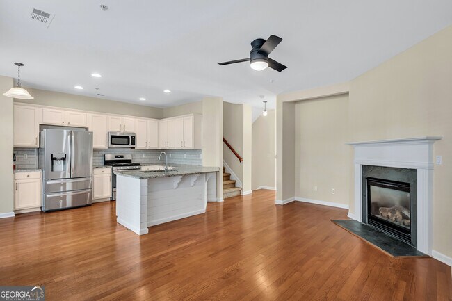 Photo - 6174 Indian Wood Cir