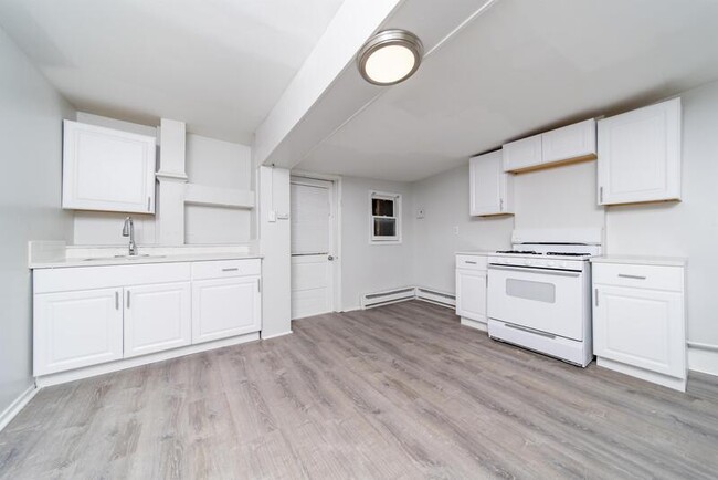 Photo - 169 Hutton St Condo Unit 2F