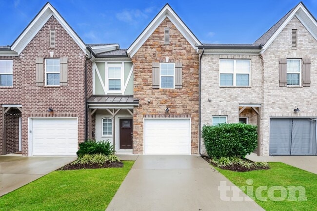 Building Photo - 403 Riverwood Ct