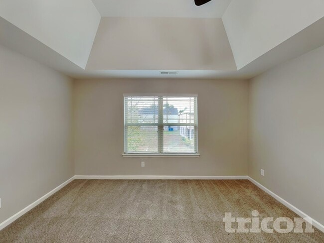 Photo - 377 Lossie Ln