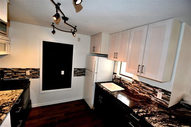 Photo - 3121 Sondra Dr Unidad 204