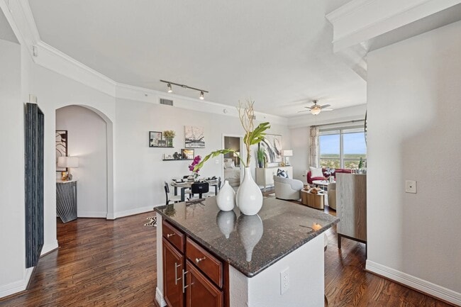 Photo - City Living with a Touch of Luxury! Unidad DPO