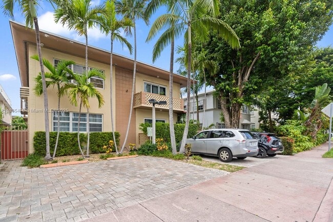 Photo - 1228 Pennsylvania Ave Condo Unit 11