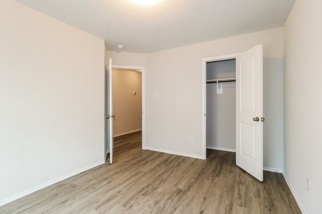 Photo - 2847 Briggs Dr
