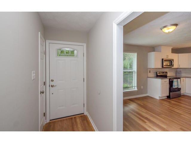 Photo - 148 Shawns Way
