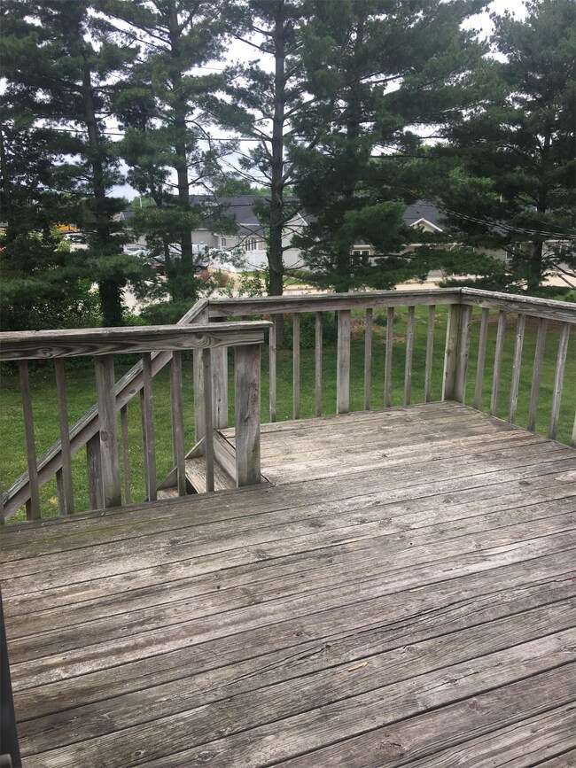 820 Deerfield Rd Townhome Townhome Rental in Chatham IL