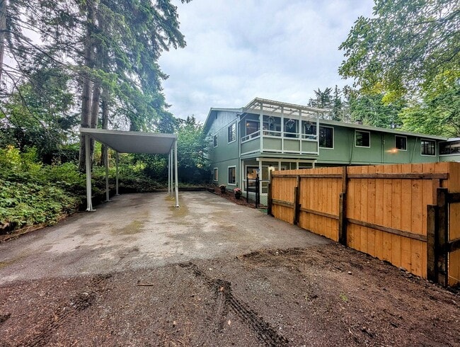 1bd/1ba Brier Condo - 1bd/1ba Brier Condo