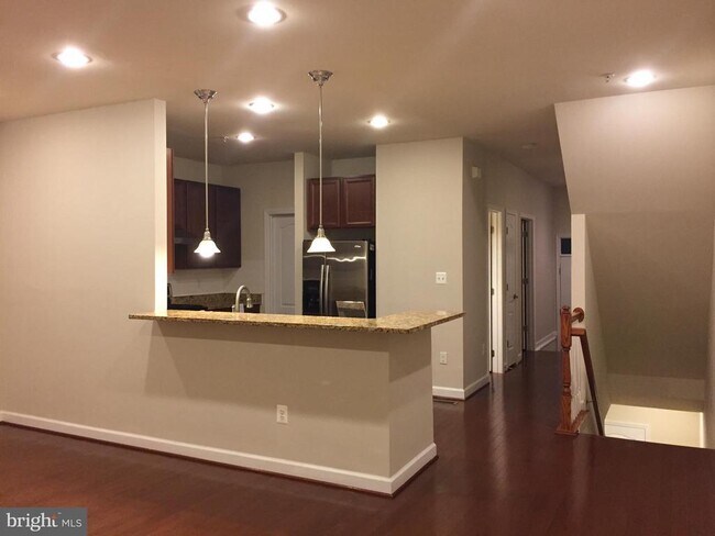 Photo - 2202 Leesborough Dr