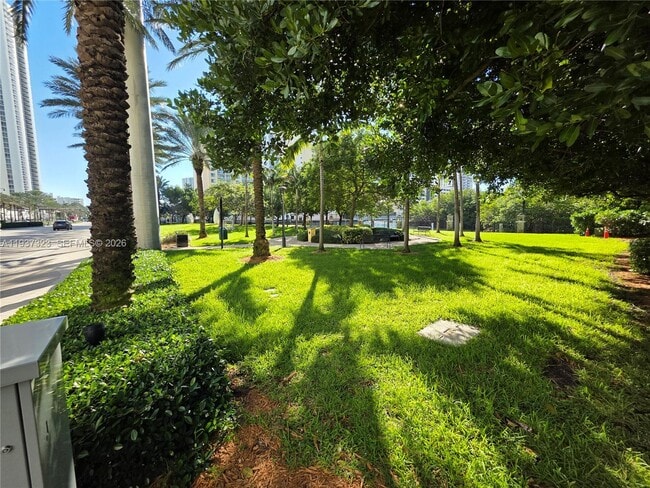 Photo - 310 Poinciana Island Dr Unit 802