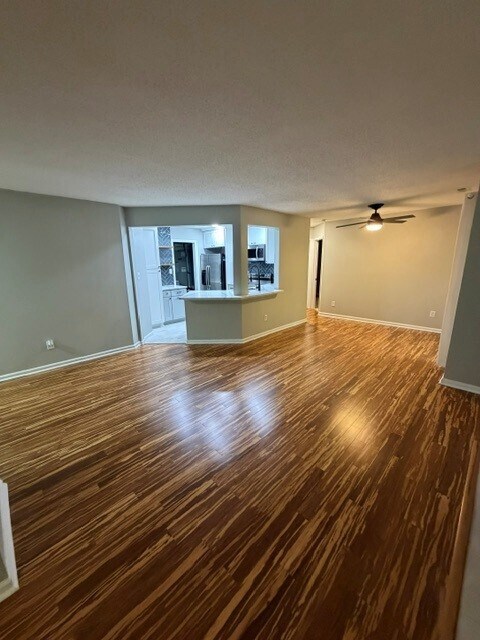 Photo - 6039 Gray Gate Ln Unit Apt B