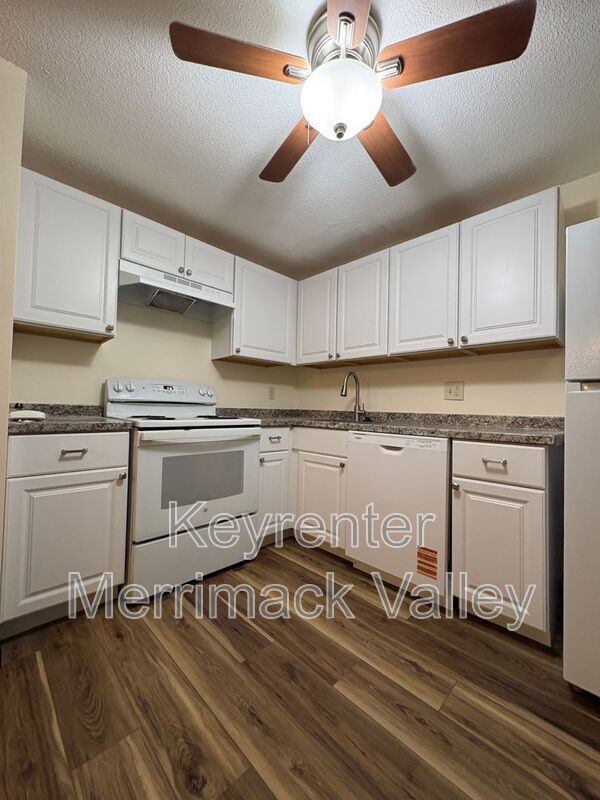 Photo - 700 Robbins Ave Unit #6