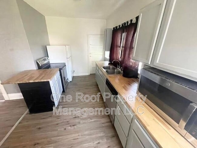 Photo - 447 N Lawndale Ave
