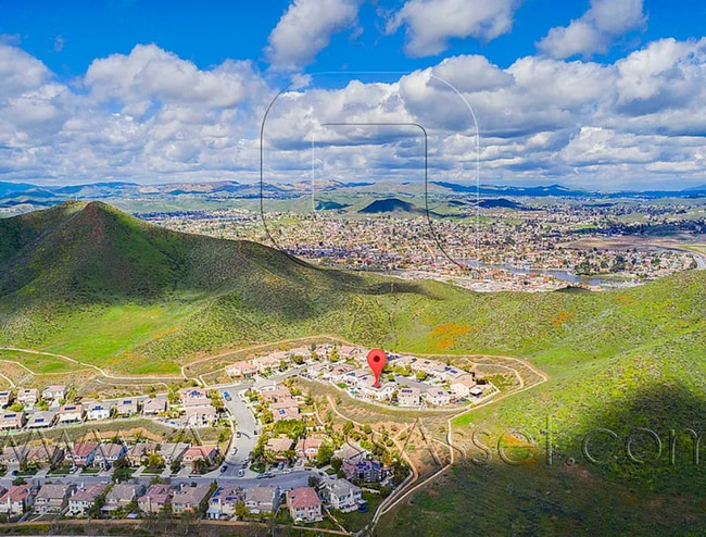 Photo - Expansive Five-Bedroom Retreat with Stunning Outdoor Living at Heather Ridge