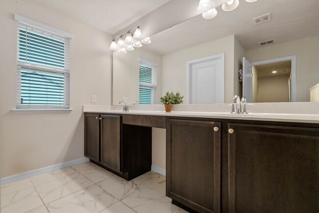 Photo - Water Front Home- 4 Large Bedrooms-3 baths Gated Community Call Sheila Campbell 407-687-7900