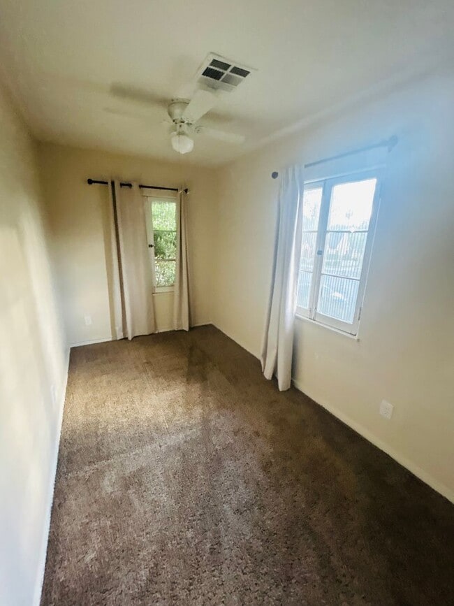 Photo - 6332 Brockton Ave