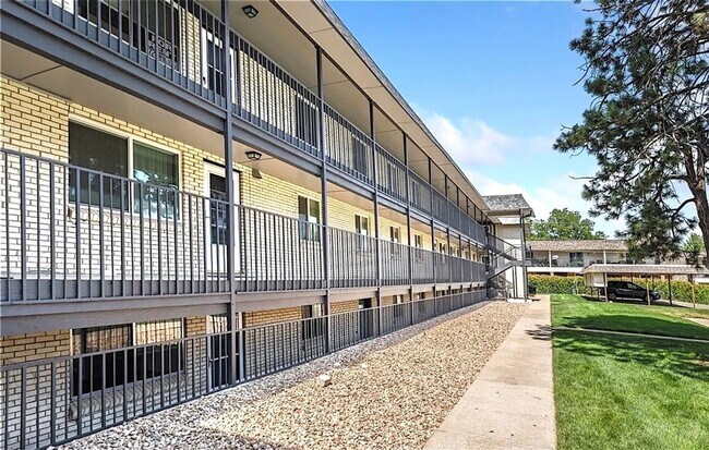 Photo - 1723 N Robb St