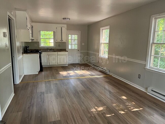 Photo - 1705 Fountain St