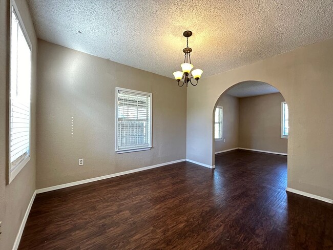 Photo - 2409 31st St Unit WBM 2409 31st Street