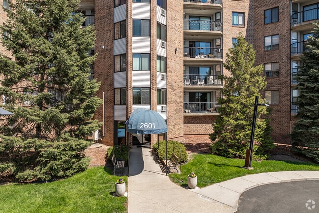 Entrance - Kenzington Condominiums