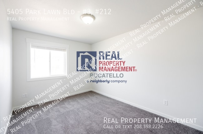 Photo - 5405 Park Lawn Dr Unit #3, #212