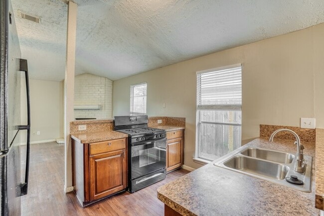 Photo - 20070 N Navaho Trail