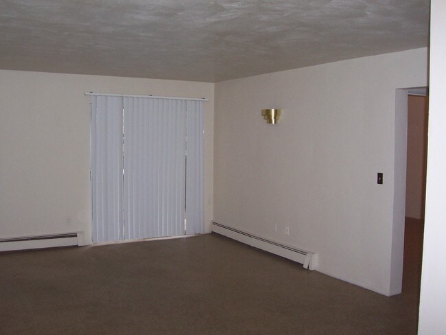 1BD/1BA - 3239 Bishop Street