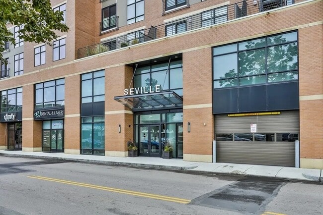Photo - 250 Meridian St Unidad 411
