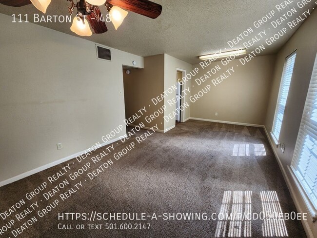 Welcome Home to Barton Oaks Apartments #48... - Welcome Home to Barton Oaks Apartments #48... Unit 48