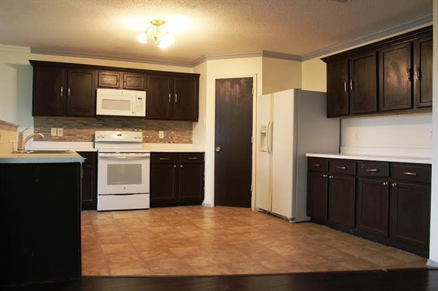 Photo - 2609 Peach Dr