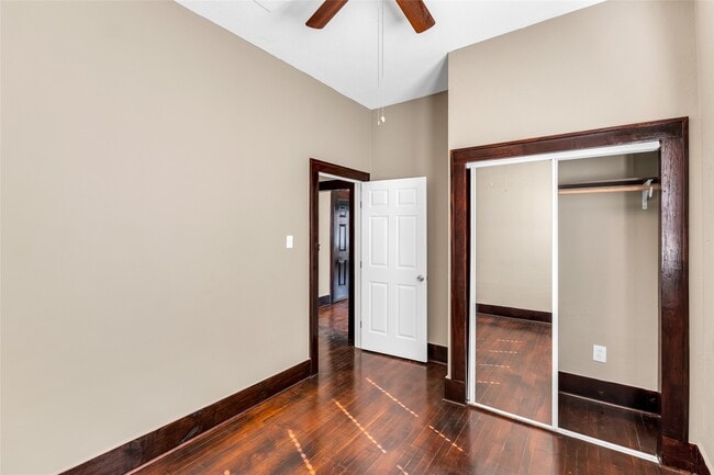 3010 Avenue Q Unidad 2