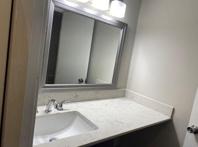 District 52 Apartments