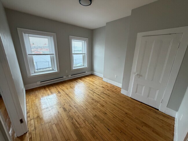 Photo - 528 Dorchester Ave Unit 2