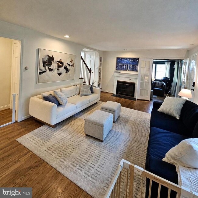 Photo - 3304 Circle Hill Rd