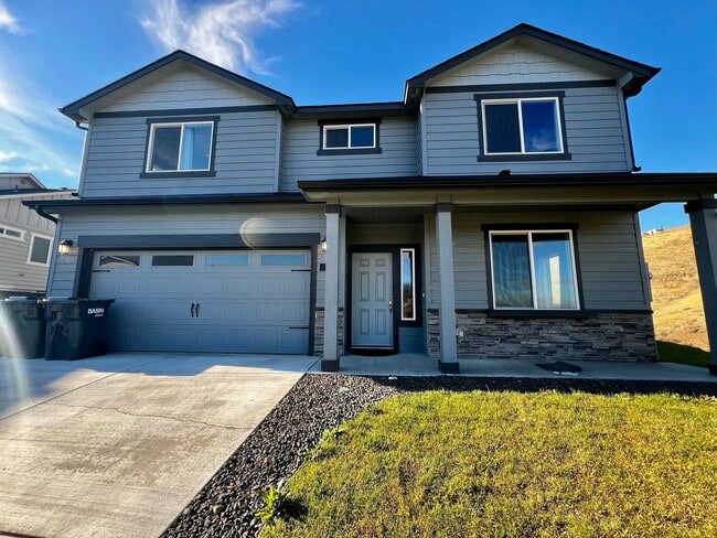 Photo - Non-Refundable & Security Deposit Total: $2395.00