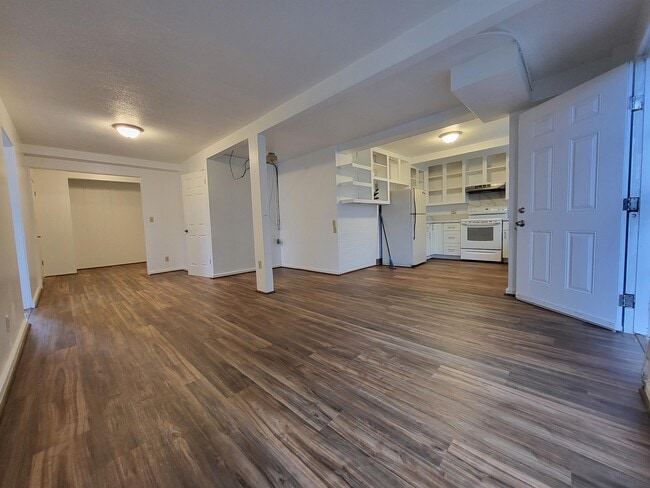 Building Photo - 3775 Anuhea St